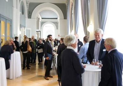 Hamburger Mediensymposium Pause
